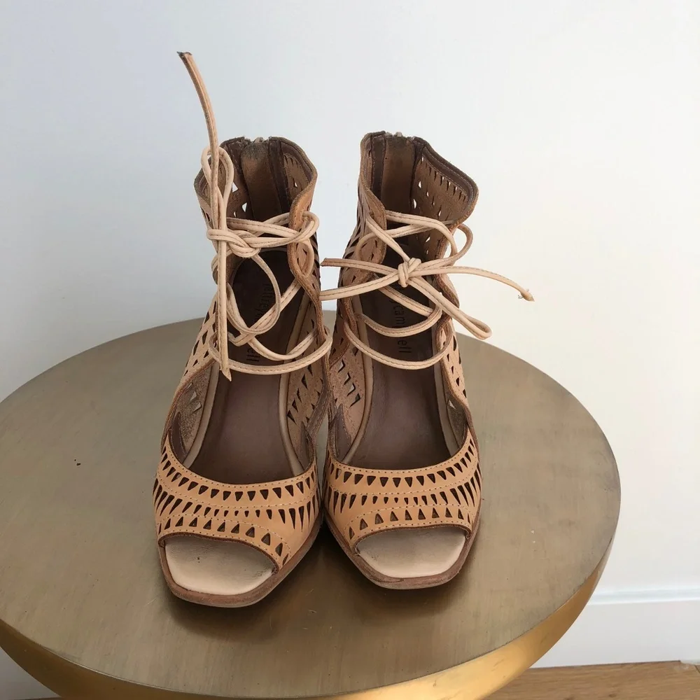 Jeffrey Campbell Rodillo Wedges - Size 6 - Picture 2 of 6
